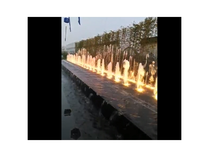 一起來(lái)了解下音樂(lè)噴泉設(shè)計(jì)與安裝的注意事項(xiàng)吧